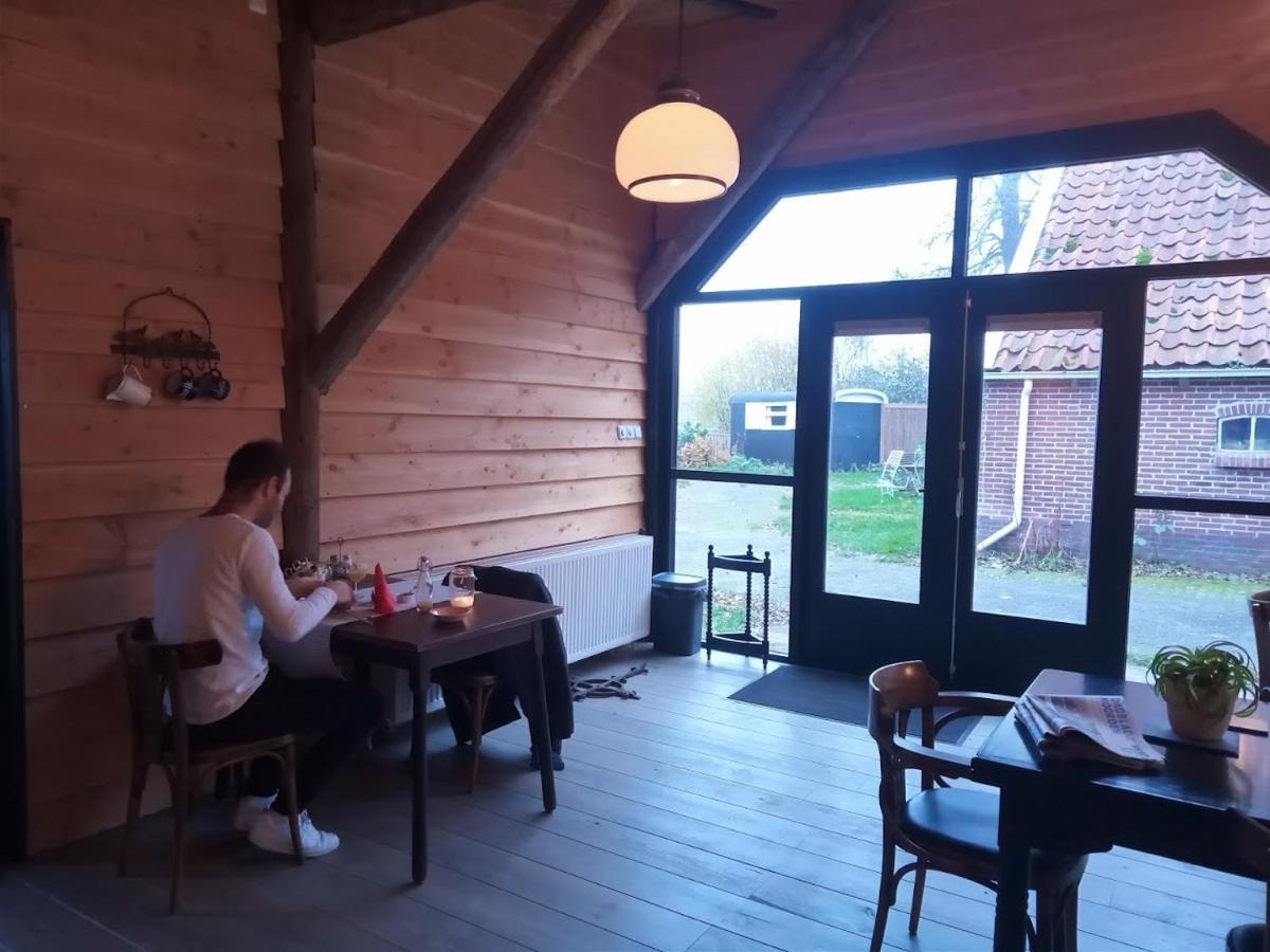 Pipowagen Elsebein Groningen Westerwolde Unieke Ligging Met Eigen Tuin En Vrij Uitzicht Over Veld Naar Natuurgebied Onstwedde Esterno foto